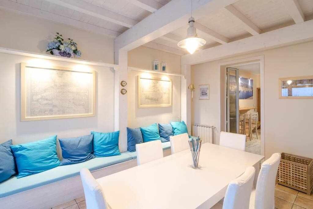 Vila Casa Delle Zammare Fronte Mare Centro Storico Riposto Exteriér fotografie