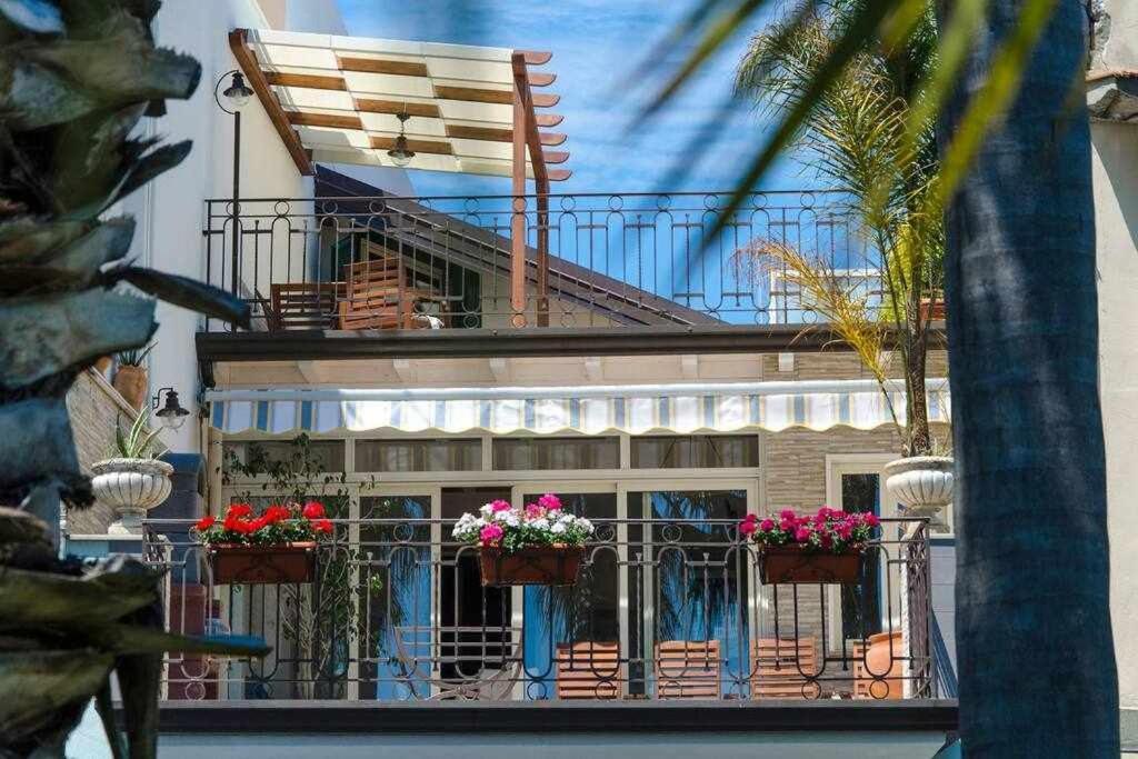 Vila Casa Delle Zammare Fronte Mare Centro Storico Riposto Exteriér fotografie
