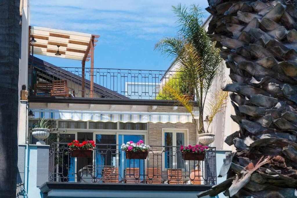 Vila Casa Delle Zammare Fronte Mare Centro Storico Riposto Exteriér fotografie